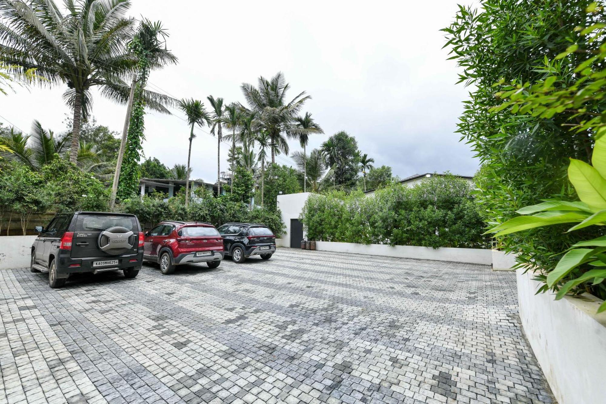 Inventree Aranya Resort & Spa Tulsa Exterior foto